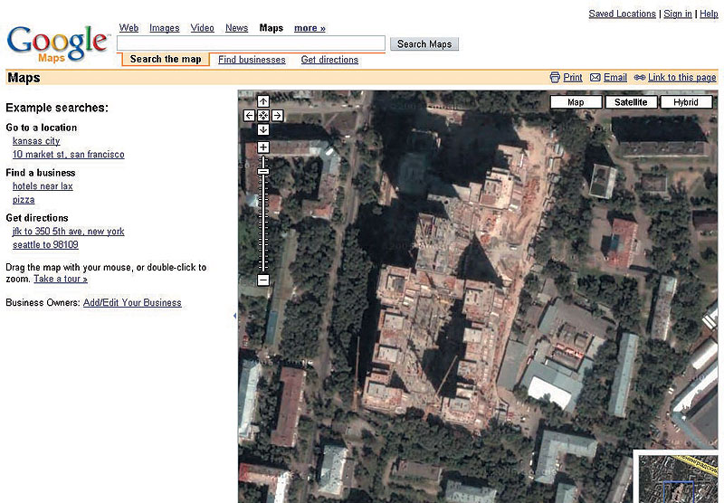 ...то в Google Earth они нашли бы только фотографии недостроенного здания (на фото)