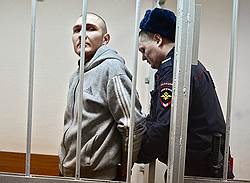 Суд продлил арест фигуранта "болотного дела" Панфилова