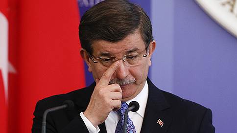 Премьер-министр Турции обвинил сирийских курдов в организации теракта в Анкаре