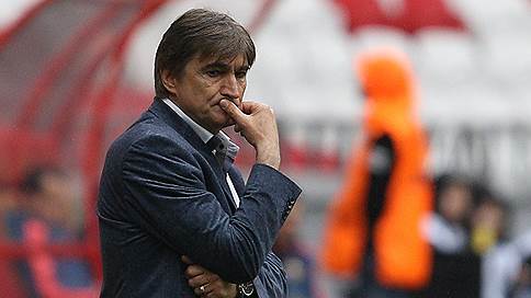 В «Рубине» объявили об уходе с поста главного тренера Валерия Чалого