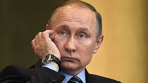 Владимир Путин «без оптимизма» относится к идее введения монархии в России