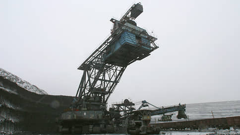 «Богатырь» смотрит в порт // «Коулстар» рассчитывает начать добычу антрацита в Новосибирской области до конца 2023 года