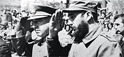 В 1971 году в строящую социализм Чили с официальным дружественным визитом прибыл лидер кубинской революции Фидель Кастро. В Сантьяго высокого гостя тепло приветствовал командующий столичным гарнизоном генерал Аугусто Пиночет