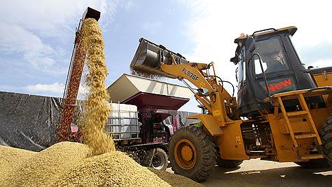 ВТБ собирает зерно // Банк увеличивает долю в Новороссийском комбинате хлебопродуктов