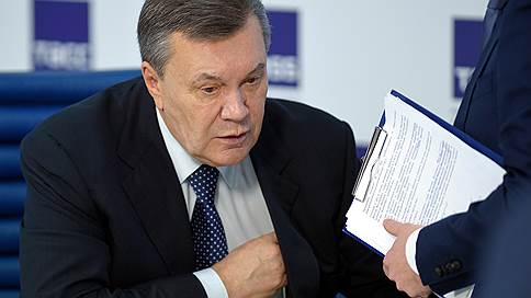Виктору Януковичу грозит 15 лет заочного режима // Экс-президент Украины не участвовал в оглашении приговора даже по видеосвязи