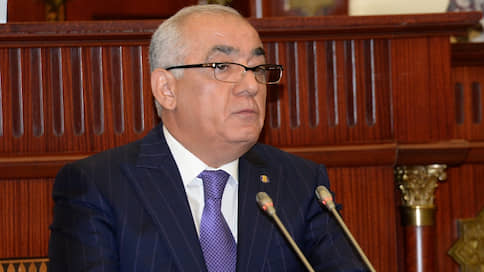 Азербайджан получил премьер-помощника // Правительство возглавил экономист, близкий к Гейдару и Ильхаму Алиевым