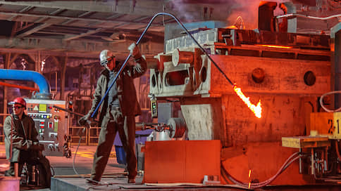 Вирус ударил по металлу // Российские металлурги снижают инвестиционные программы