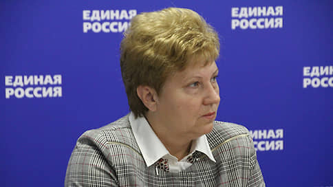 Покойному сенатору замену искать не надо // У губернатора Николая Любимова есть кандидат в Совет федерации