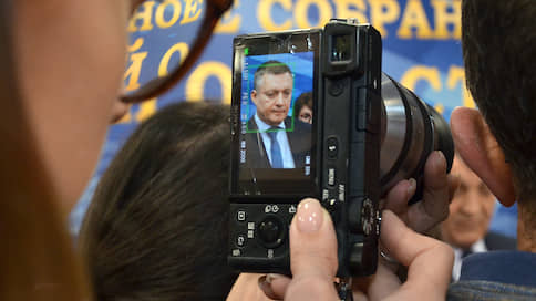 Беспартийный против коммунистов // Врио губернатора Иркутской области Игорь Кобзев сможет участвовать в выборах как самовыдвиженец