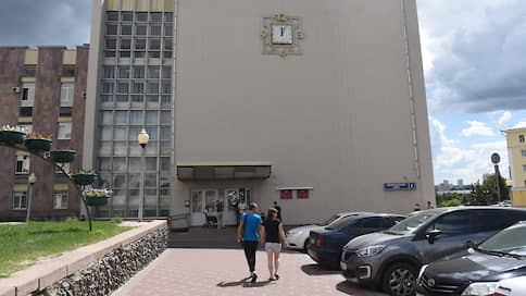 Мэрия Орла рассчиталась с предпринимателями халатно // СКР возбудил дело из-за долгов города на 870 млн рублей