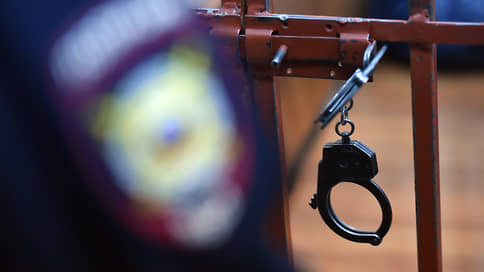 Полицейские оценили рюкзак с продуктами в 100 тыс. рублей // В Краснодаре сотрудники МВД осуждены за покушение на мошенничество
