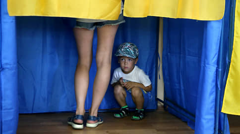 Украинцы настоят на своих // Как местные выборы изменят политический расклад в республике