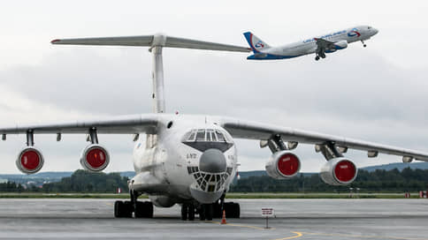 «Уральские авиалинии» переключаются на грузы // Авиакомпания отменяет большую часть пассажирских рейсов из Жуковского
