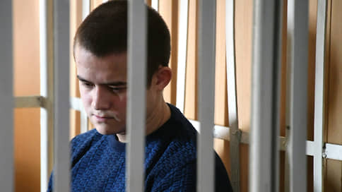 Солдату предъявили счет // Потерпевшие требуют с Рамиля Шамсутдинова за убийство родственников 28 млн руб.