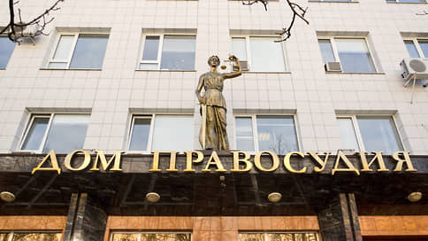 Потерпевшим не нашлось места в суде // В Белгороде отменили приговор организатору автоаферы на 100 млн руб.