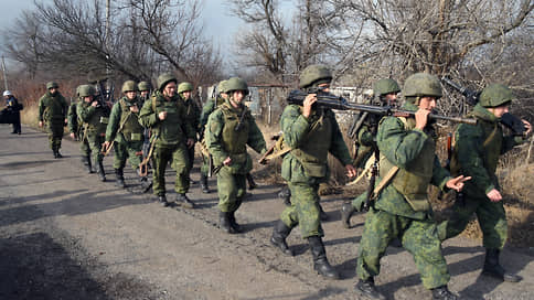 Донбасс вступает в новый 2020 год // Урегулирование конфликта на востоке Украины отмотали на десять месяцев назад