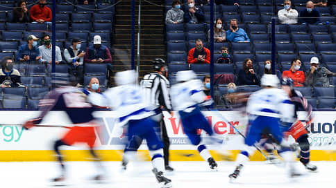 НХЛ готовит канадскую переправу // Из-за закрытых между США и Канадой границ лиге придется корректировать розыгрыш play-off