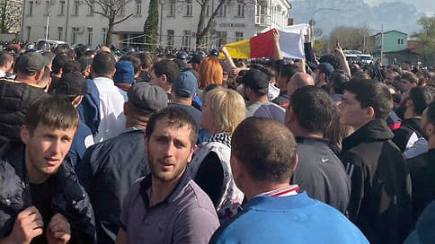 «Антиковидный бунт» дошел до суда // Начался процесс по делу о массовых беспорядках во Владикавказе