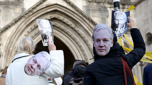 «Юристы играют с жизнью Джулиана Ассанжа» // Сторонники основателя WikiLeaks попытались убедить суд в невозможности его экстрадиции в США