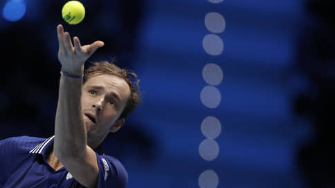 Даниил Медведев принял контрастный душ // Групповой этап итогового турнира ATP теннисист завершил без поражений