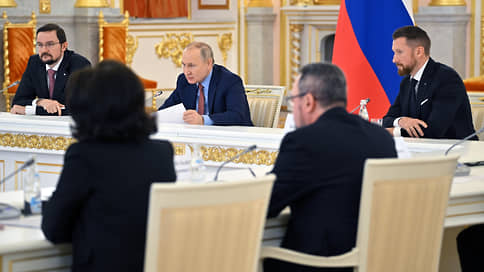 Бизнес ждет от контролеров понимания // Владимир Путин встретился с «Деловой Россией»