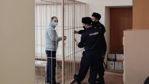 Экс-надзорщики не избежали СИЗО // Суд арестовал бывшего прокурора Новосибирской области и его заместителя по делу о взятках