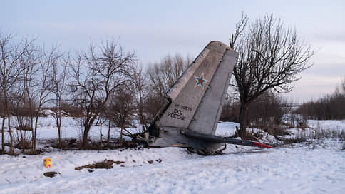 Транспортник прошел между селами // Упавший в Воронежской области Ан-26 не принес разрушений на земле