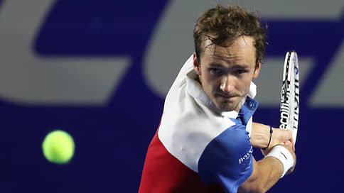 Даниил Медведев переходит к защите // титула первой ракетки мира от Новака Джоковича