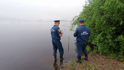 Сезон летних паводков стартовал с Забайкалья // В регионе второй год подряд отмечаются сильные наводнения
