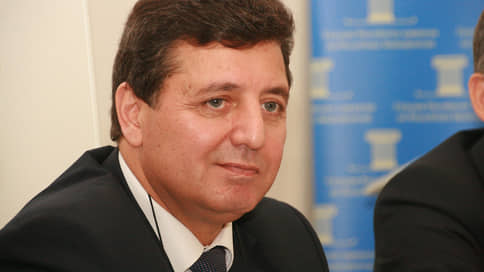 Юрист возвращается в палату // Бывший вице-президент АП Башкирии восстанавливает статус адвоката в суде