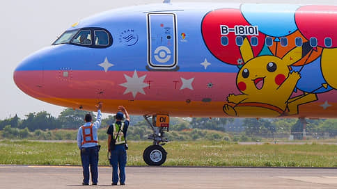 China Airlines представила аэробус Pikachu Jet в расцветке известного аниме // Фотофакт