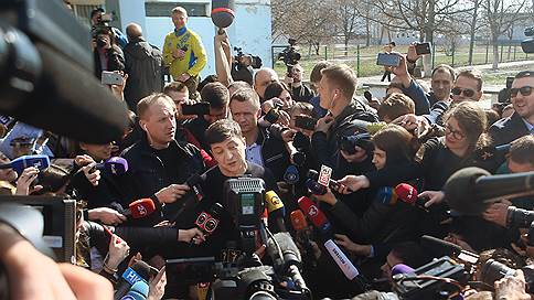 Три недели на все сборы // На Украине подвели итоги первого тура выборов и готовятся ко второму