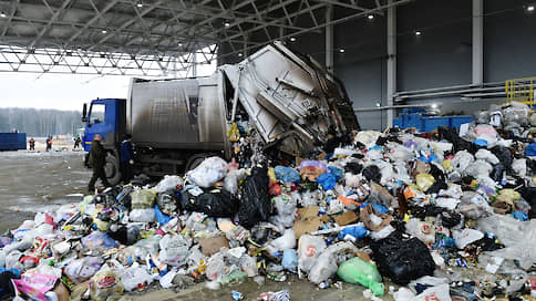 Москва нашла пути отходов // Столица поделится мусором с Калужской и Владимирской областями