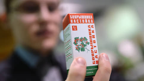 Россияне стали пить настойчиво // В аптеках увеличились продажи «Боярышника»