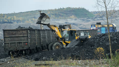 Угля дали за границу // Экспортные поставки в июне начали расти