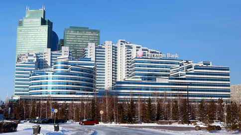 Совкомбанк поманило Востоком // Он приобрел 100% Евразийского банка у казахских акционеров