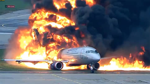 Катастрофу Superjet предъявили производителям // Родственники погибших требуют компенсации от компаний, создавших оборудование для самолета