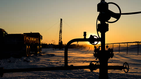 Нефть стынет в трубах // Морозы частично остановили транзит сырья из Казахстана