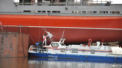 «Керченский пролив» встал из-за санкций // Сроки сдачи судна сдвигаются из-за отказа иностранных подрядчиков