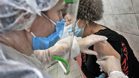 Получите за укол // Мэрия готова экономически поощрить вакцинацию пожилых москвичей от коронавируса