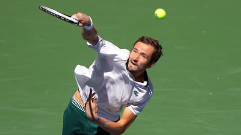 Даниил Медведев проверился четвертьфиналом // Он в третий раз подряд попал в четверку сильнейших на US Open