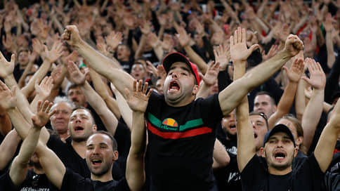 Сборную Венгрии лишают трибун // FIFA вслед за UEFA наказала ее за расизм болельщиков