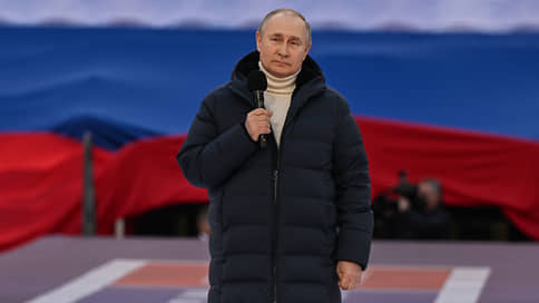 Митинг лучше, чем жизнь // Как «Лужники» приняли Владимира Путина 18 марта 2022 года