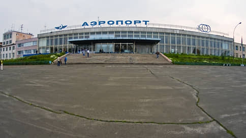 Аэропорт не делится по-братски // «Русал» второй год не может получить бывший актив «ВИМ-Авиа»