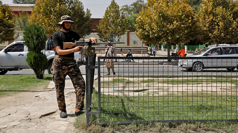 Доверие Москвы к Талибану подорвано // Два сотрудника российского посольства в Кабуле погибли в результате теракта
