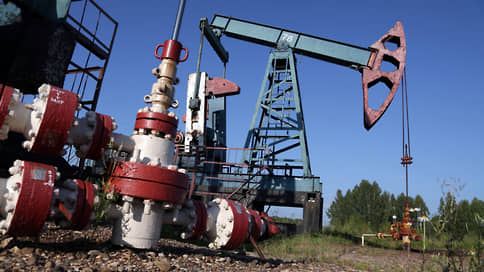 Квоты взяли с потолка // ОПЕК+ сокращает объем добычи нефти в ожидании ценовых ограничений российского экспорта
