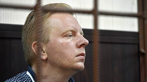 Полиция просит снова арестовать экс-главу РАО Сергея Федотова