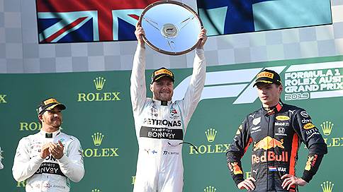 Пилот Mercedes Боттас выиграл Гран-при Австралии