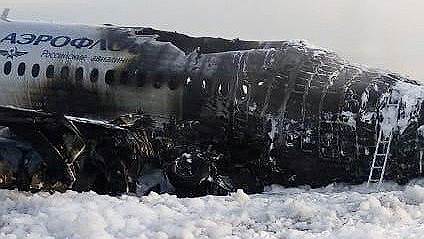 Пилот сгоревшего в Шереметьево SSJ 100 рассказал подробности катастрофы