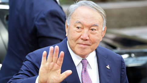 Назарбаева избрали пожизненным почетным председателем Тюркского совета